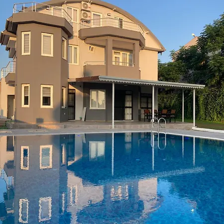 Triplex Villa With Pool Patera Villa